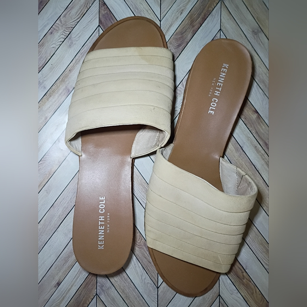Kenneth Cole Janie Beige Leather Sandals Women's Size 11M GUC